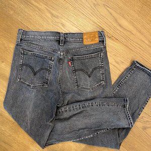 Levi’s Wedgie Jeans (size 29)
